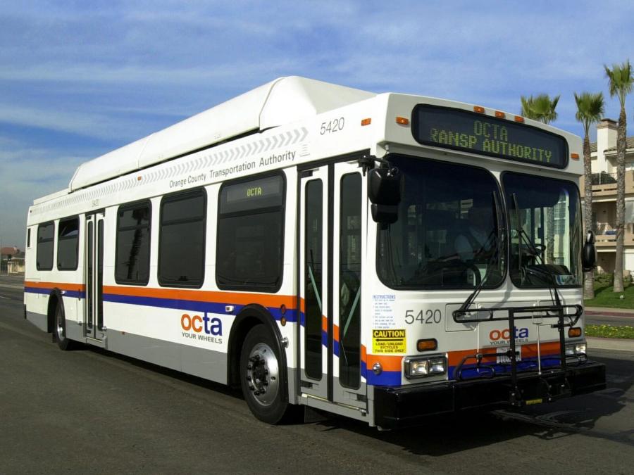  New Flyer C40LF Hybrid 1989 года  (фото 5 из 5)